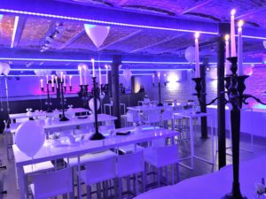 QUADRUM LOUNGE STATAFEL L200 x B80 x H110 W/JOLLY