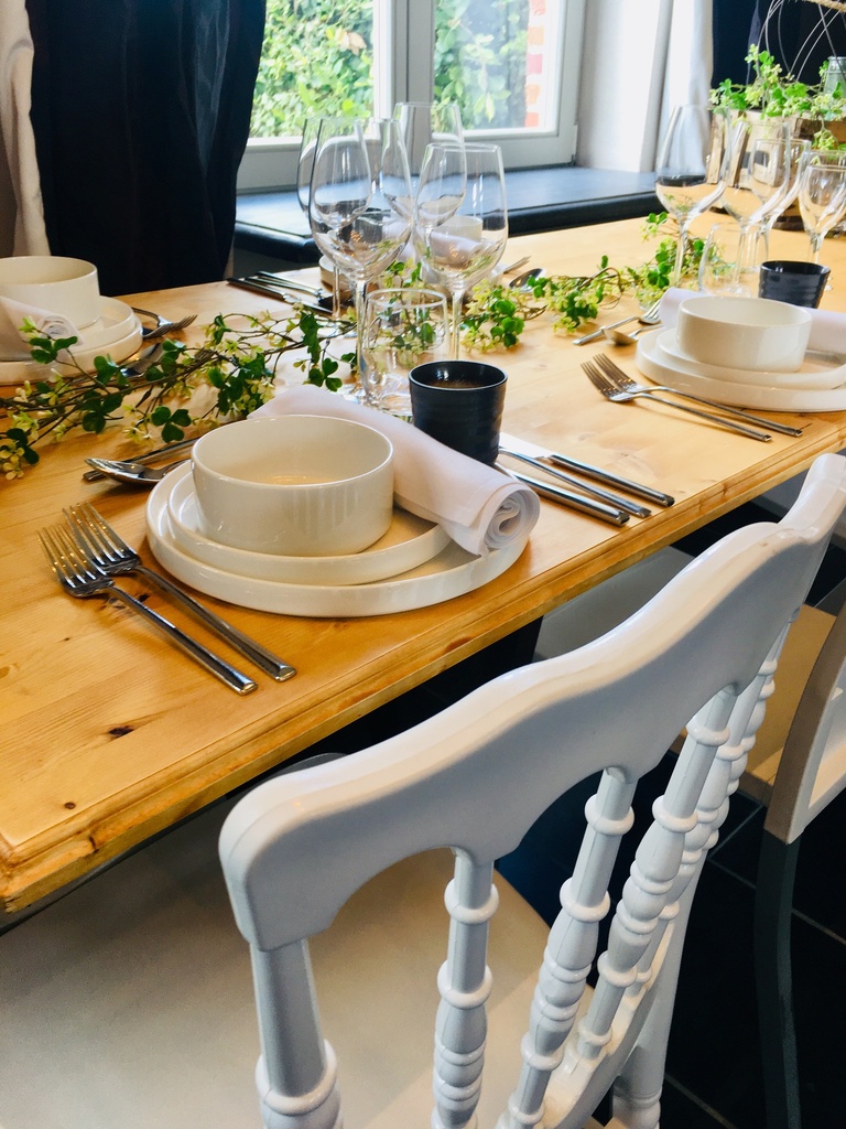3-POOT TAFEL DEN       | L230 x B80 x H76