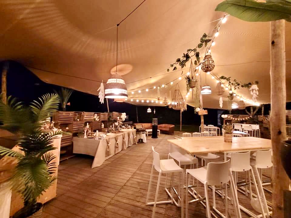 QUADRUM LOUNGE STATAFEL L200 x B80 x H110 W/DEN