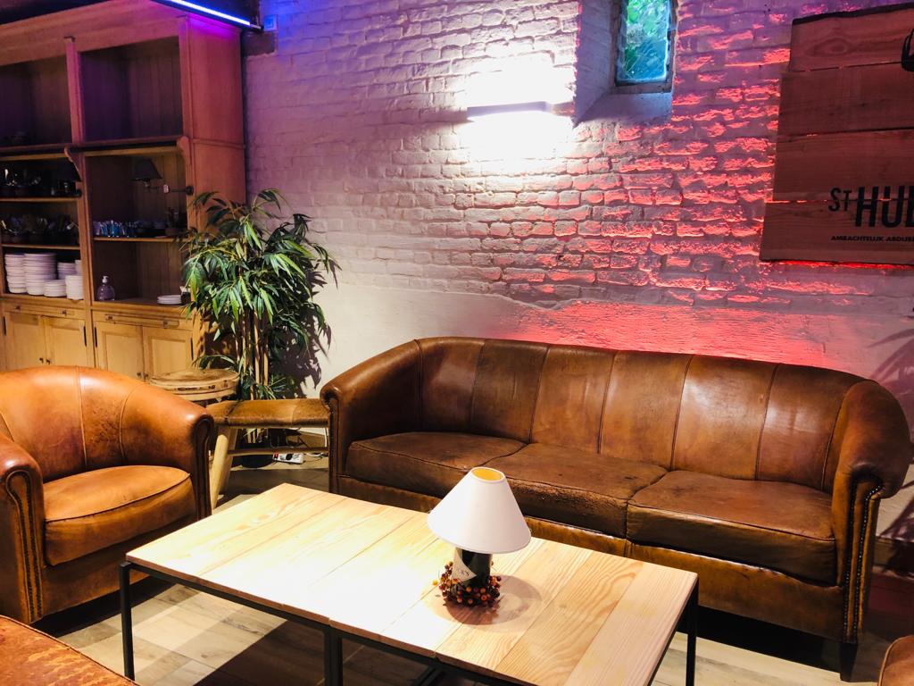 Quadrum SALONTAFEL Zwart | L70 x B70 x H40  YP
